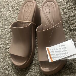 CROCS Women's Brown Mules croc PLATFORMS size 10